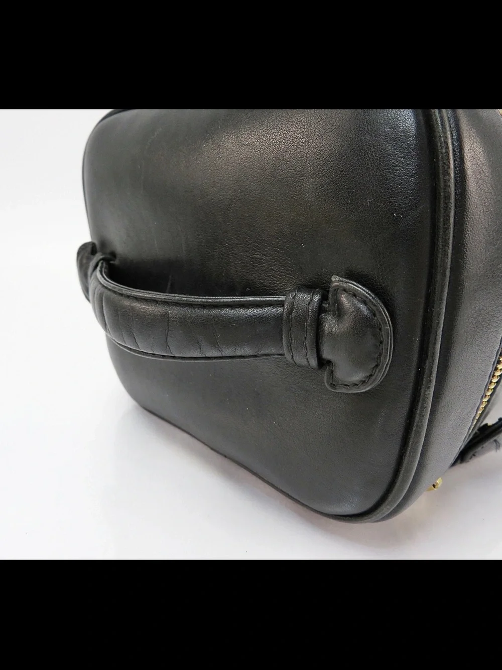 CHANEL compact black